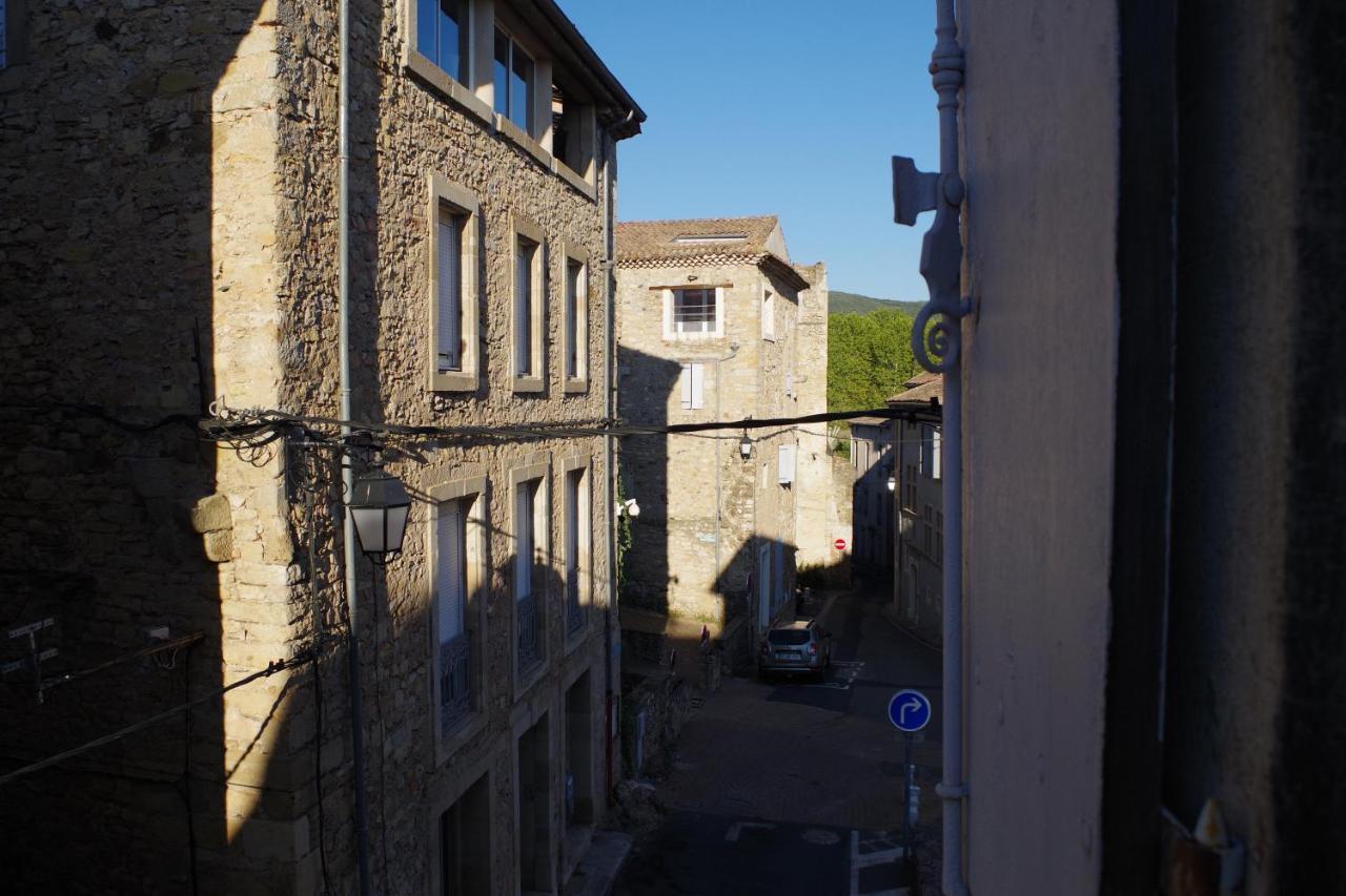 La Tour De L'Ange Hotell Hérépian Eksteriør bilde